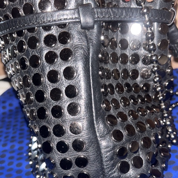 GORGEOUS Rebecca Minkoff Studded Bucket Bag - Picture 7 of 10